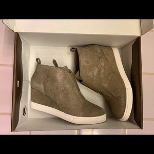 Linea Paolo Wedge Booties in Taupe